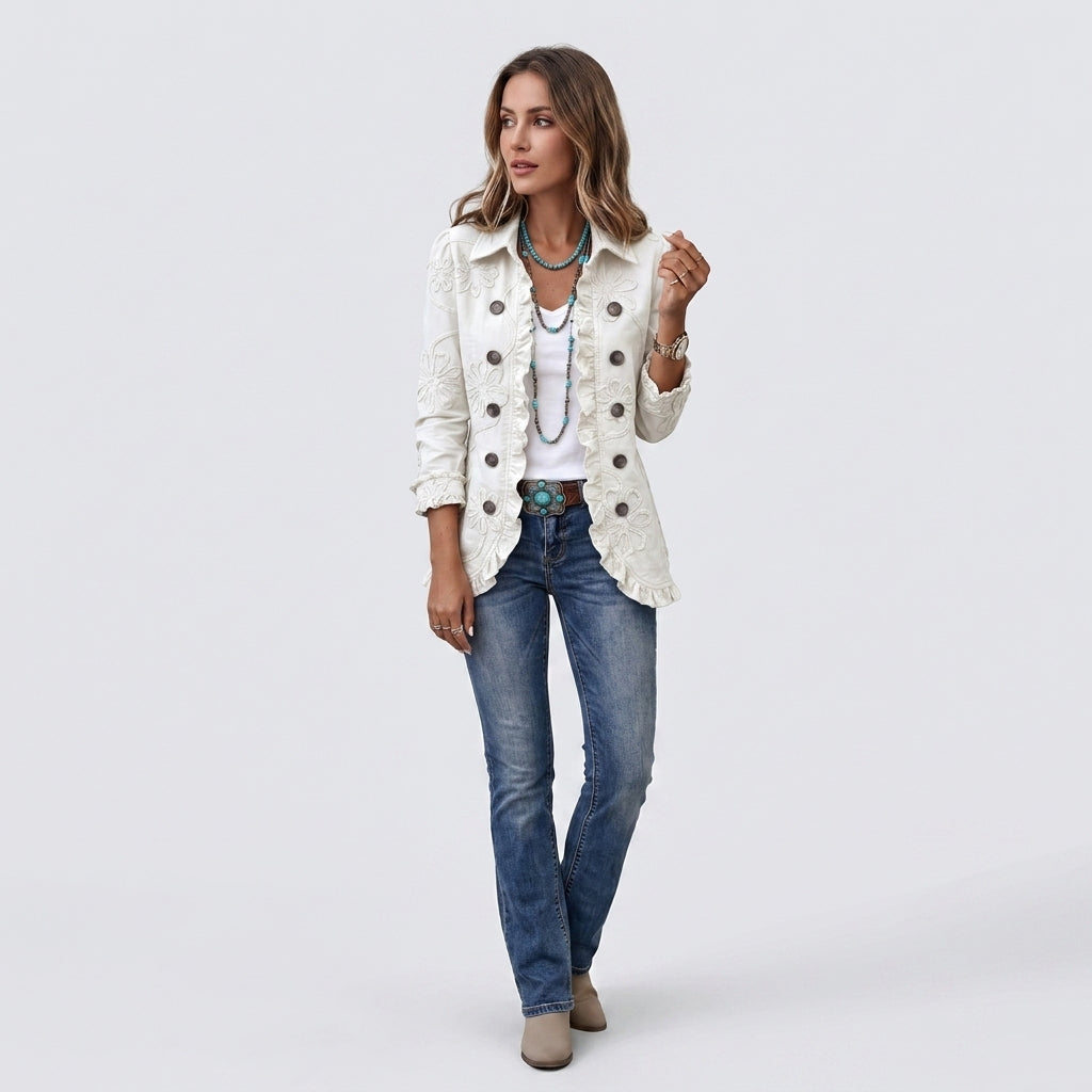 Weiße Jacke aus Strick mit floraler Stickerei