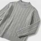 Damen Rippstrickpullover mit Stehkragen – Relaxed Fit — Grau
