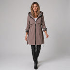 Damen Übergangsjacke mit Kapuze und Taillenzug — Braun