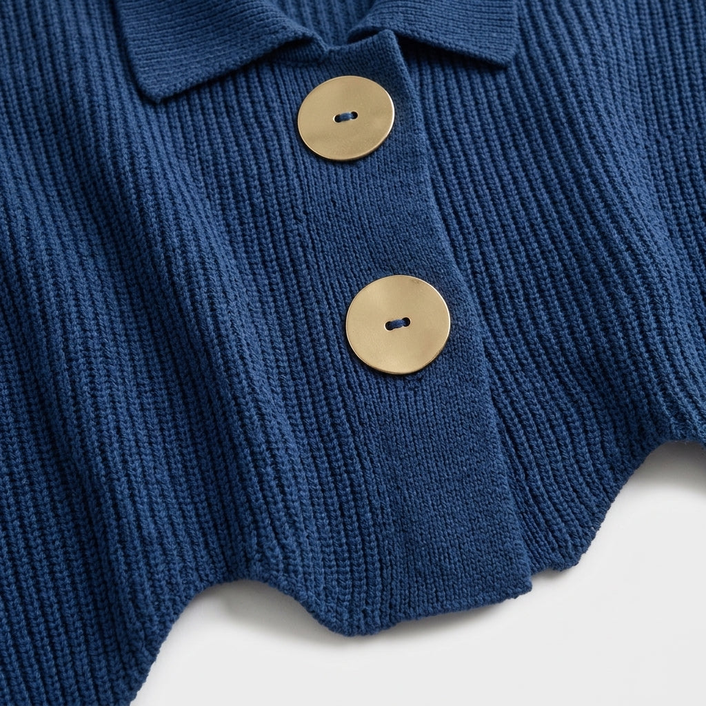 Damen Oversize Strickjacke mit Kragen und Metallknöpfen — Marineblau