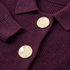 Damen Oversize Strickjacke mit Kragen und Metallknöpfen — Weinrot