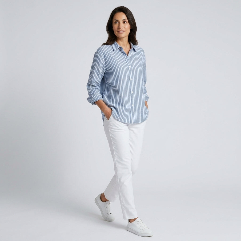 Damen Gestreifte Hemdbluse aus Baumwolle – Relaxed Fit — Blau
