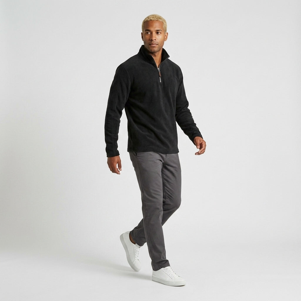 Herren Feinstrickpullover mit Stehkragen und Zip – Regular Fit — Schwarz