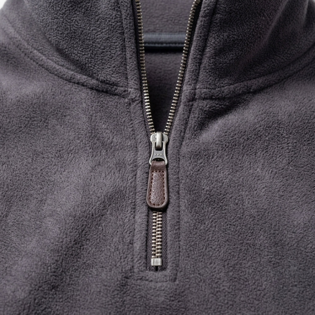 Herren Feinstrickpullover mit Stehkragen und Zip – Regular Fit — Grau