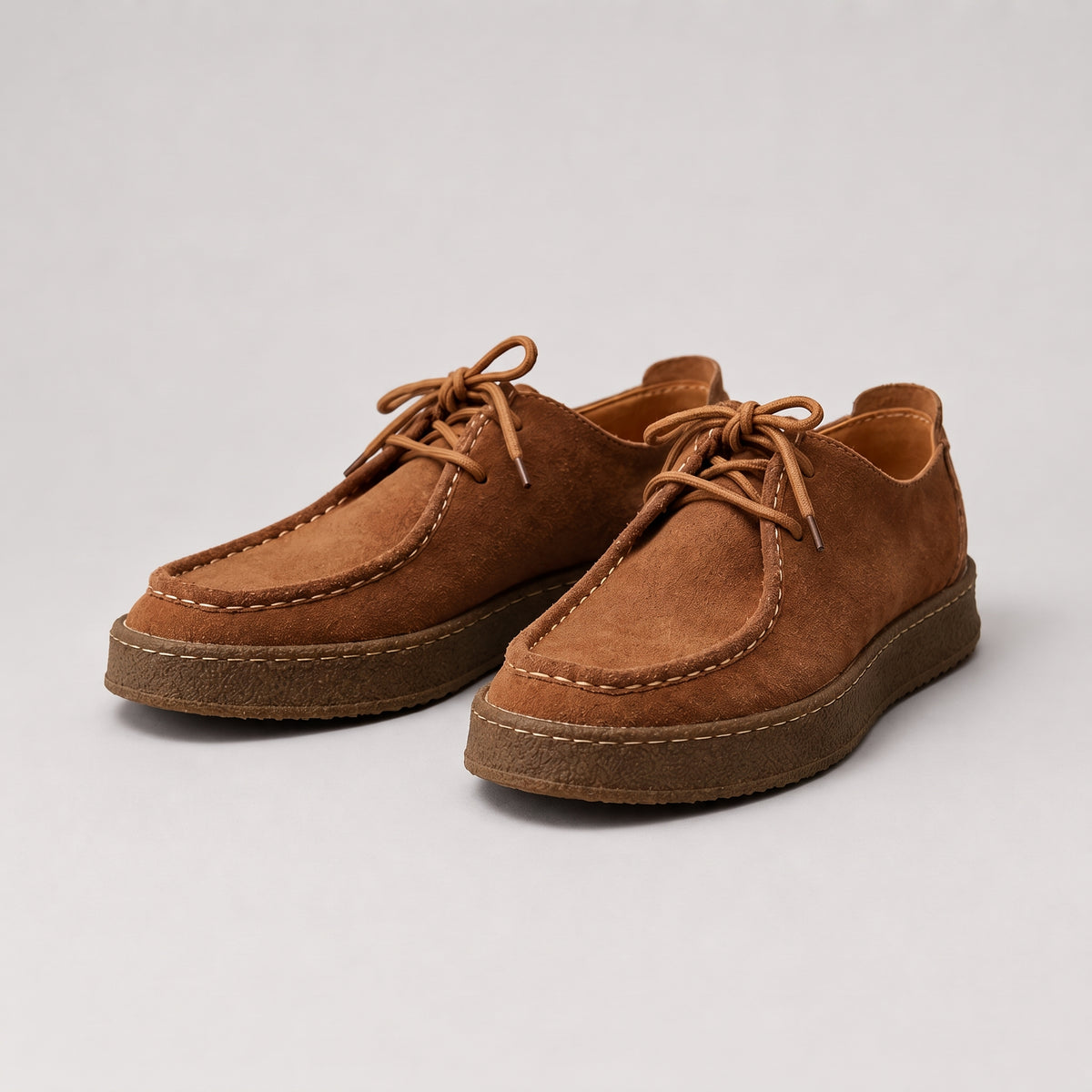Herren Mokassinschuhe aus Suede mit Kreppsohle — Braun