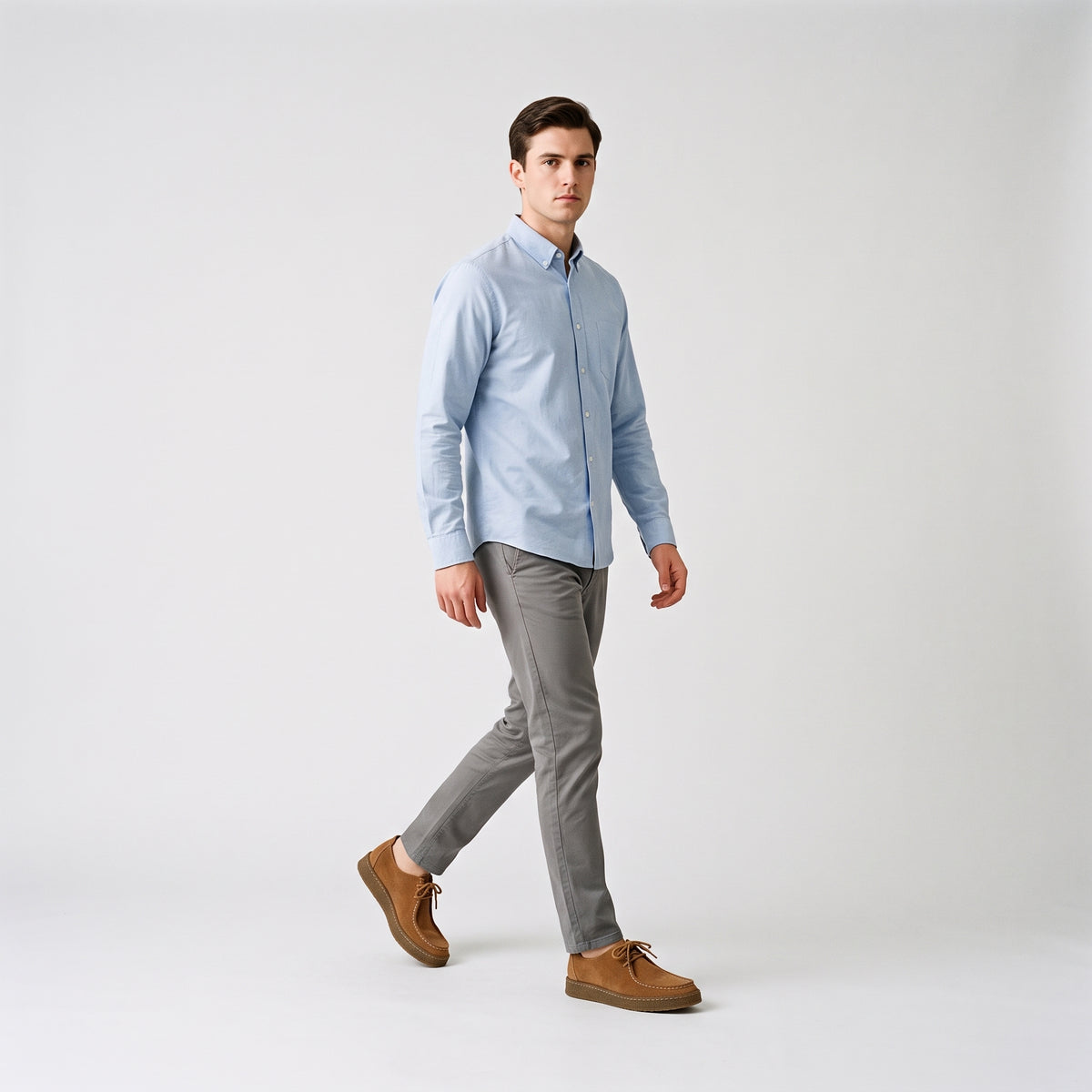Herren Mokassinschuhe aus Suede mit Kreppsohle — Braun