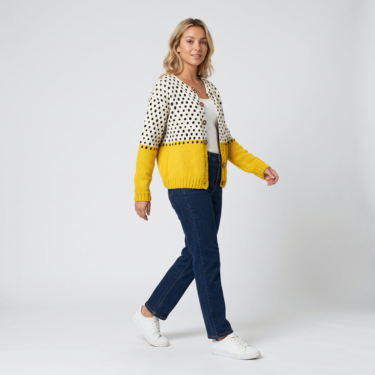 Damen Strickjacke Oversized mit Polka-Dot-Muster