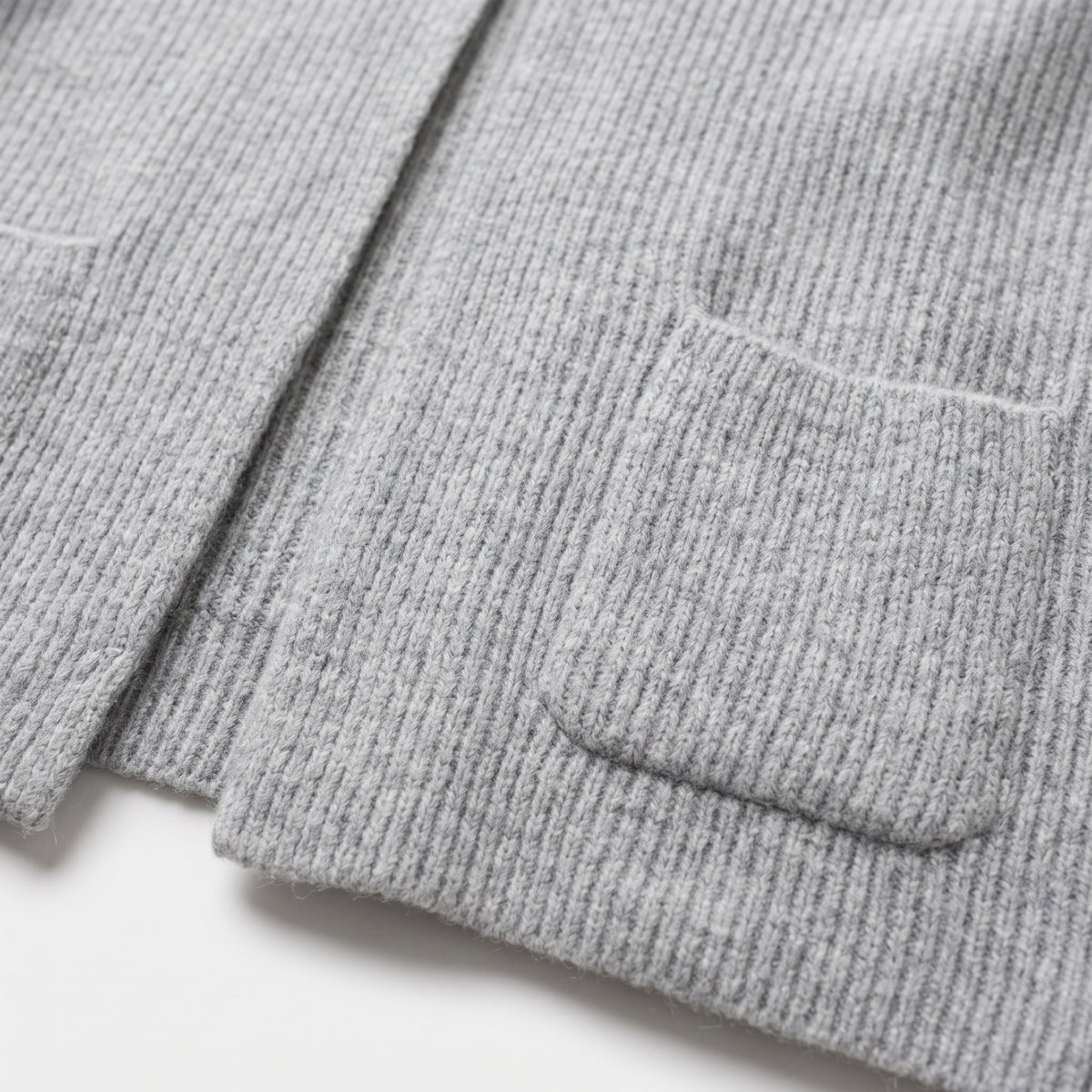 Damen Offene Strickjacke mit Taschen – Relaxed Fit — Grau