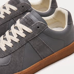 Herren Retro Sneaker in Wildleder-Optik – Low Top — Grau