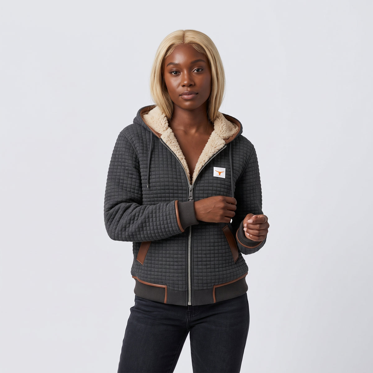 Damen Steppjacke mit Kapuze und Fleecefutter – Regular Fit