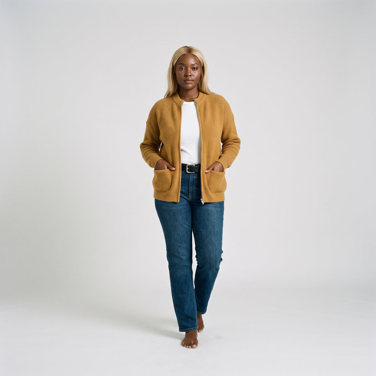 Damen Offene Strickjacke mit Taschen – Regular Fit — Braun