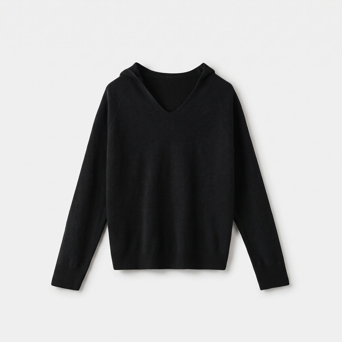 Damen Wollstrickpullover mit V-Ausschnitt – Regular Fit — Schwarz