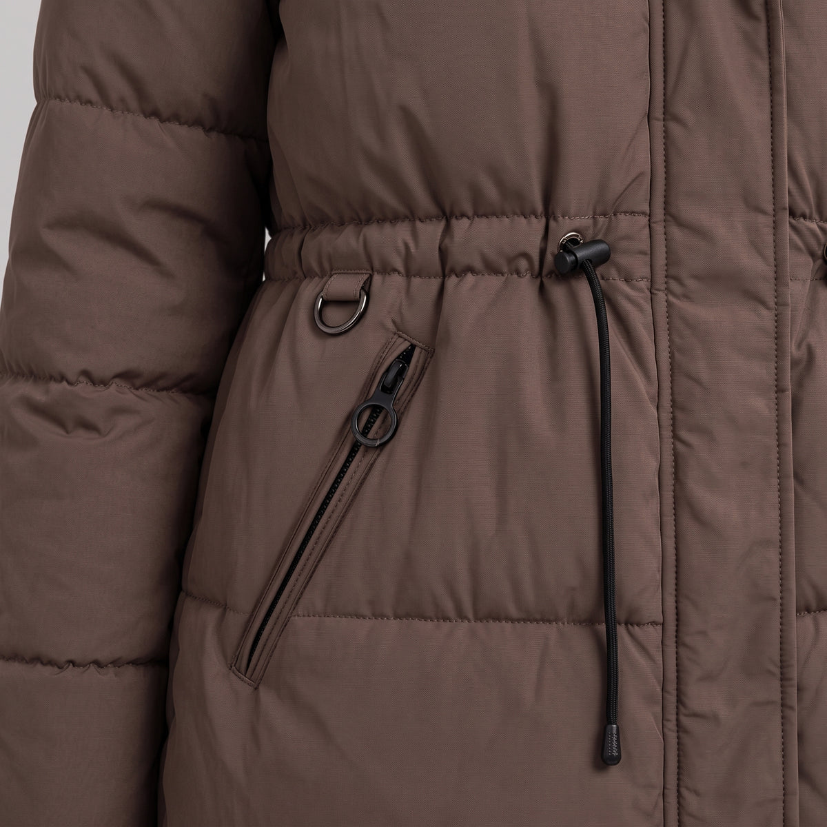 Damen Winterparka wattiert mit Kapuze – Regular Fit — Kaffee