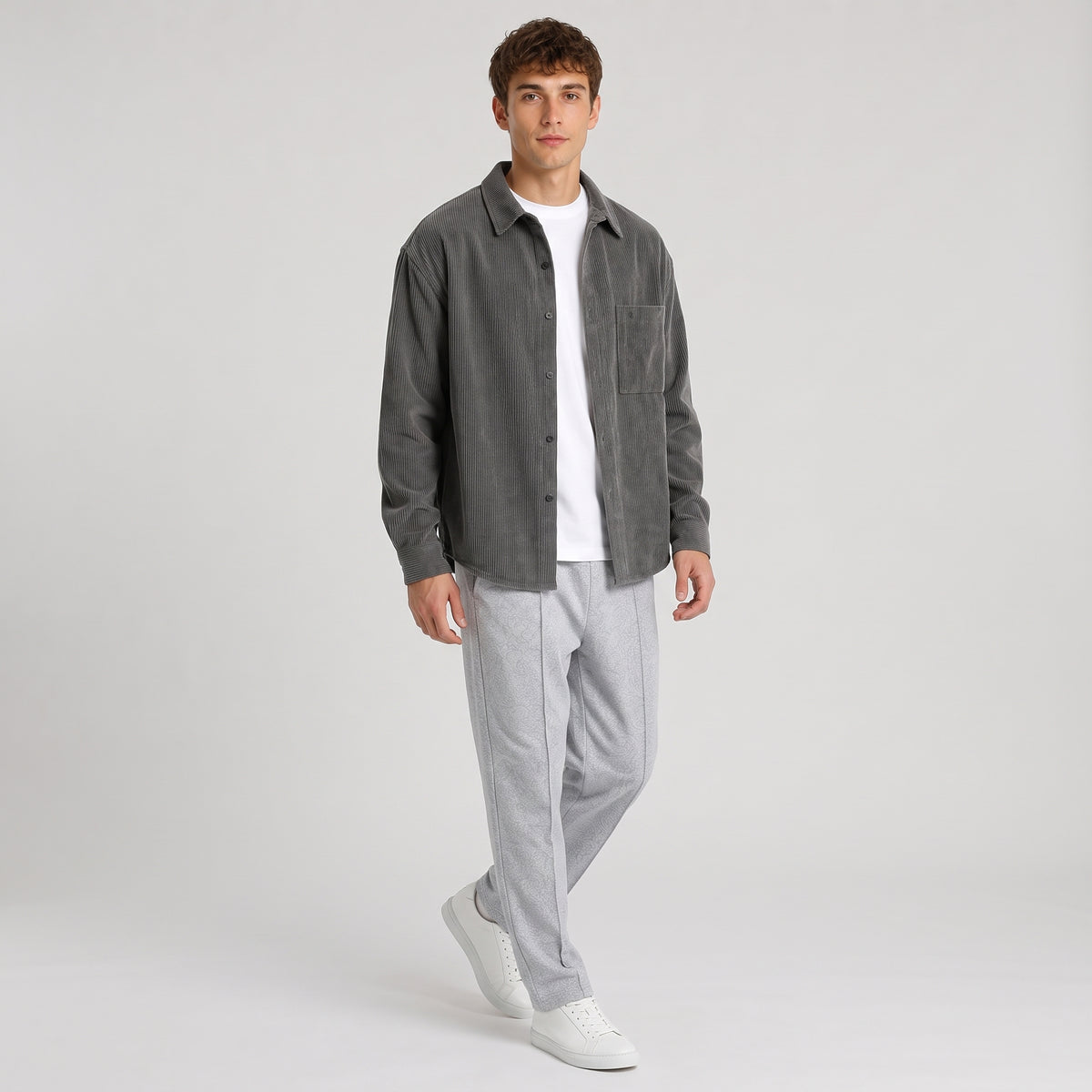 Herren Cord-Overshirt mit Brusttasche – Regular Fit — Dunkelgrau