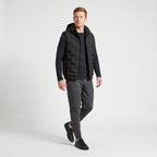 Herren Wattierte Steppweste mit Kapuze – Regular Fit — Schwarz