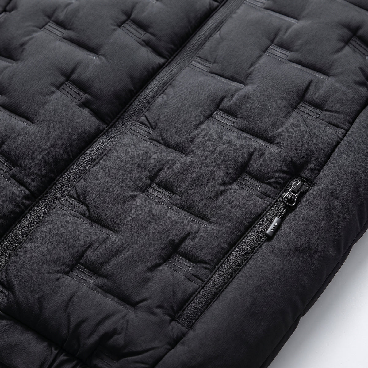Herren Wattierte Steppweste mit Kapuze – Regular Fit — Schwarz