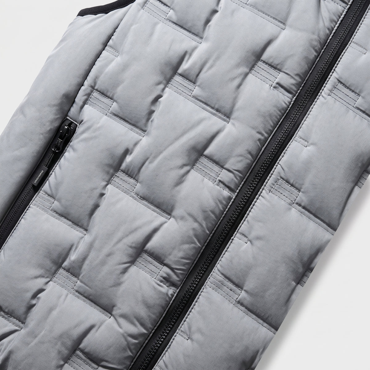 Herren Wattierte Steppweste mit Kapuze – Regular Fit — Grau