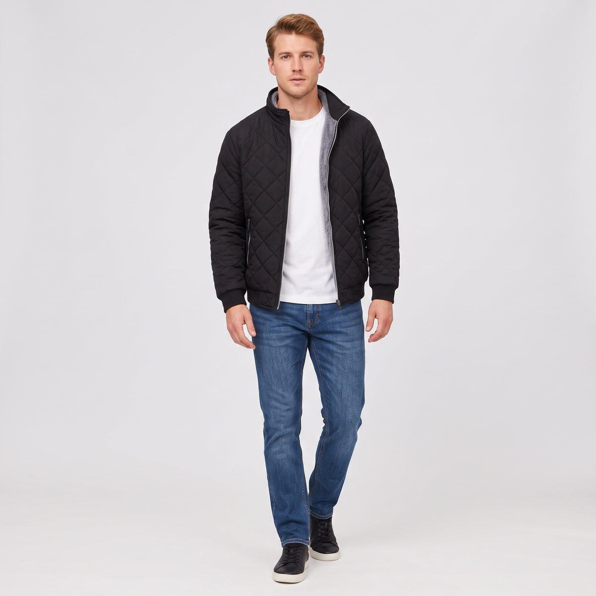 Herren Steppjacke mit Stehkragen – Regular Fit — Schwarz