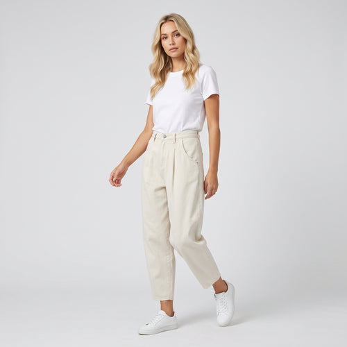 Damen Karottenhose mit Bundfalten – Regular Fit — Khaki