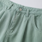 Damen Karottenhose mit Bundfalten – Regular Fit — Grün