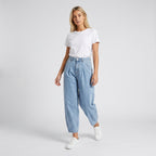 Damen Karottenhose mit Bundfalten – Regular Fit — Hellblau