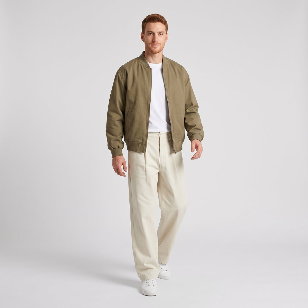 Herren Stoffhose mit geradem Bein – Relaxed Fit — KHAKI