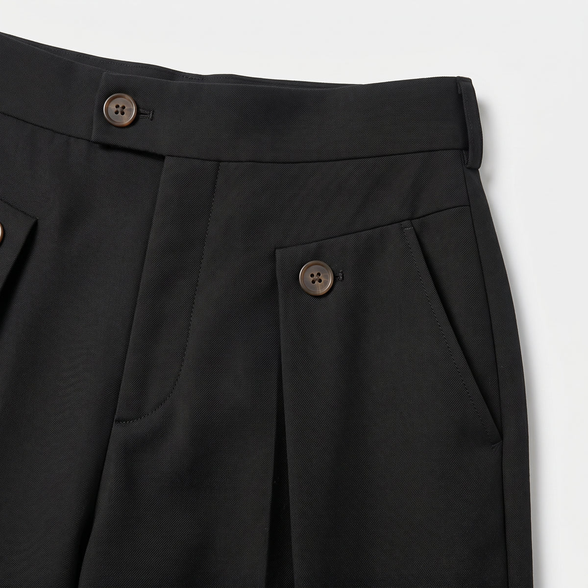 Herren Wide-Leg-Hose mit Bundfalten – Relaxed Fit — Schwarz