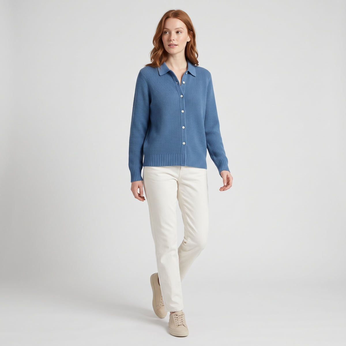 Damen Strickjacke mit Hemdkragen – Relaxed Fit — Dunkelblau
