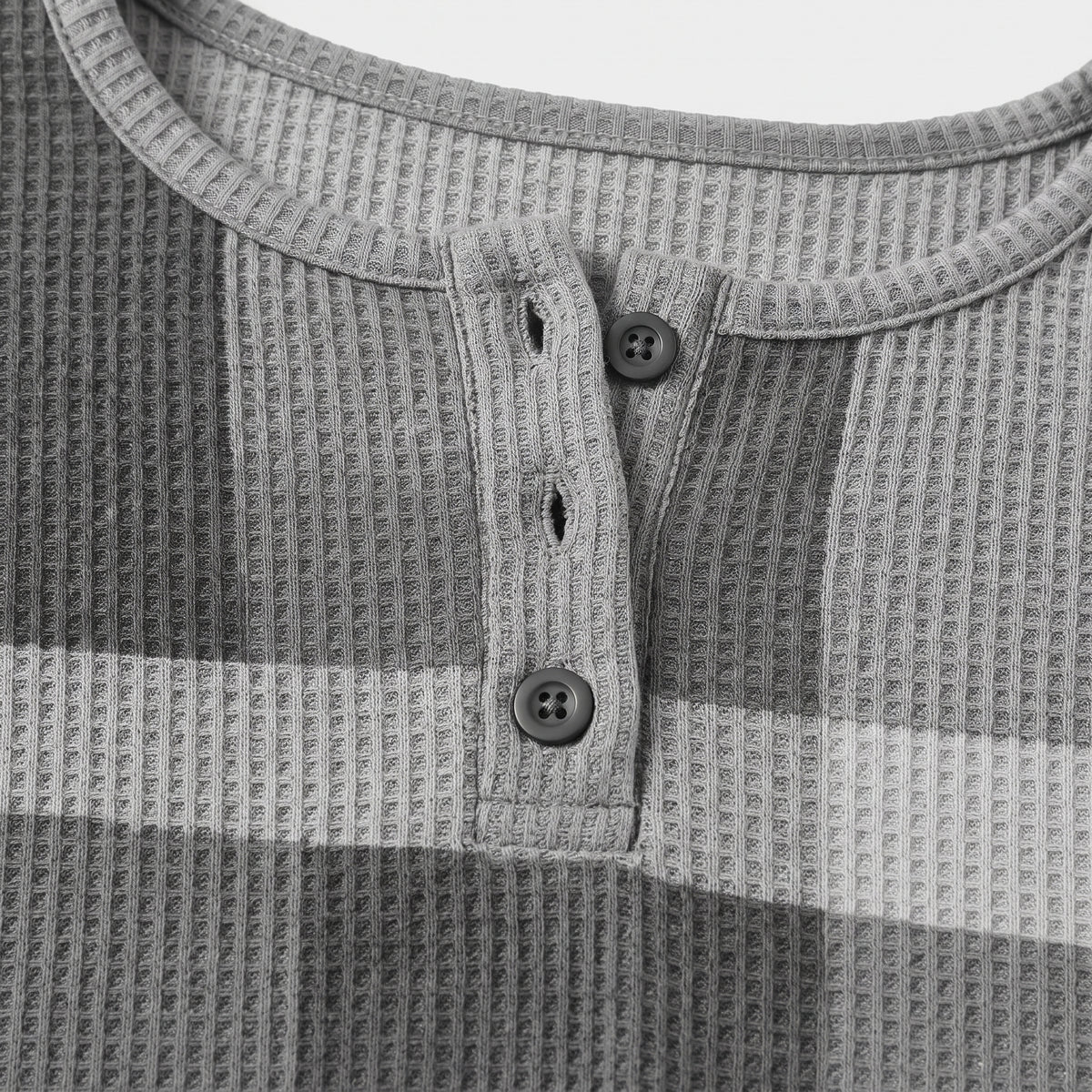 Damen Strickpullover mit Colorblock-Muster – Relaxed Fit — Grau
