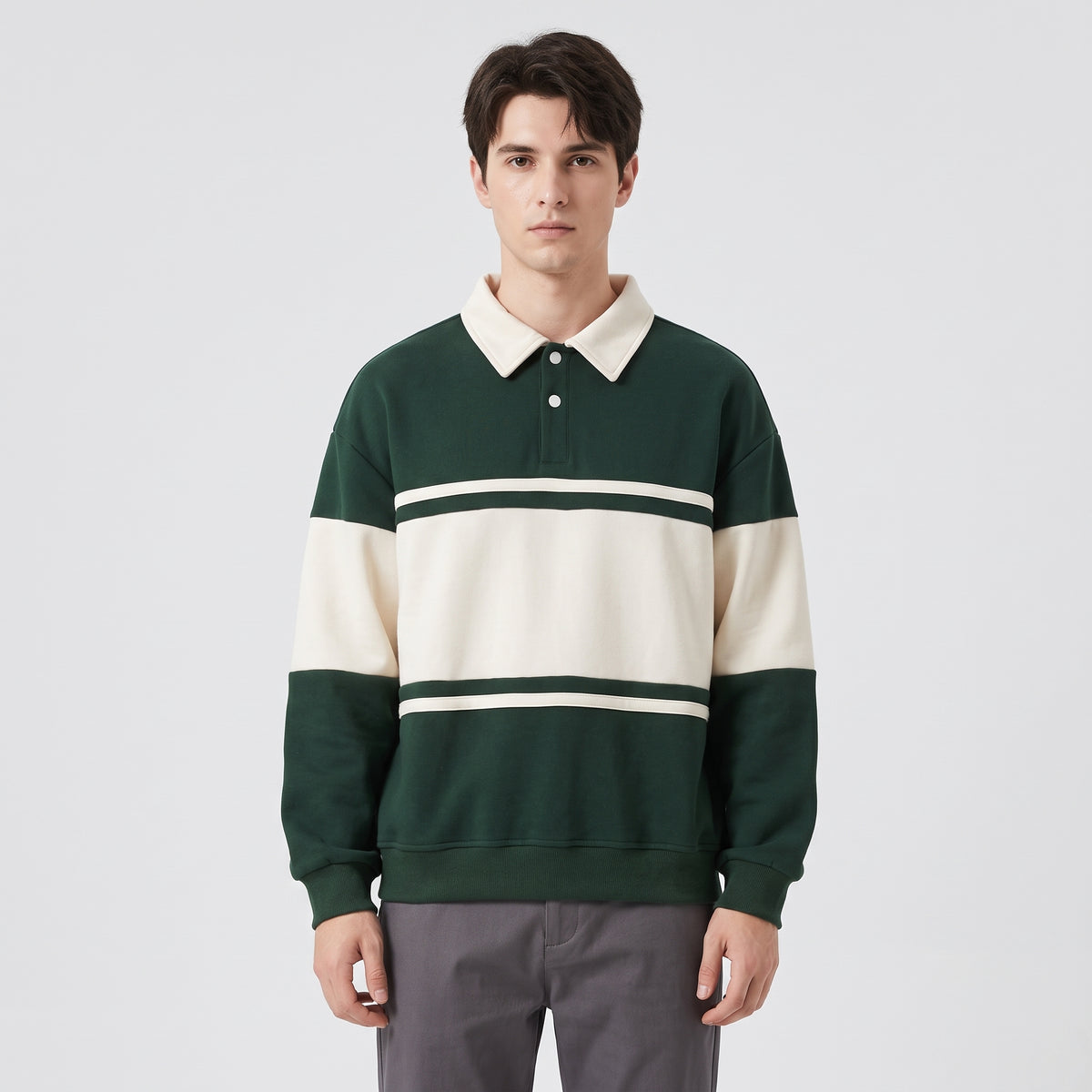 Herren Langarm-Poloshirt mit Kontraststreifen – Regular Fit — Dunkelgrün