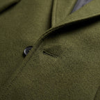 Herren Wintermantel mit Reverskragen – Regular Fit — Olivegrün