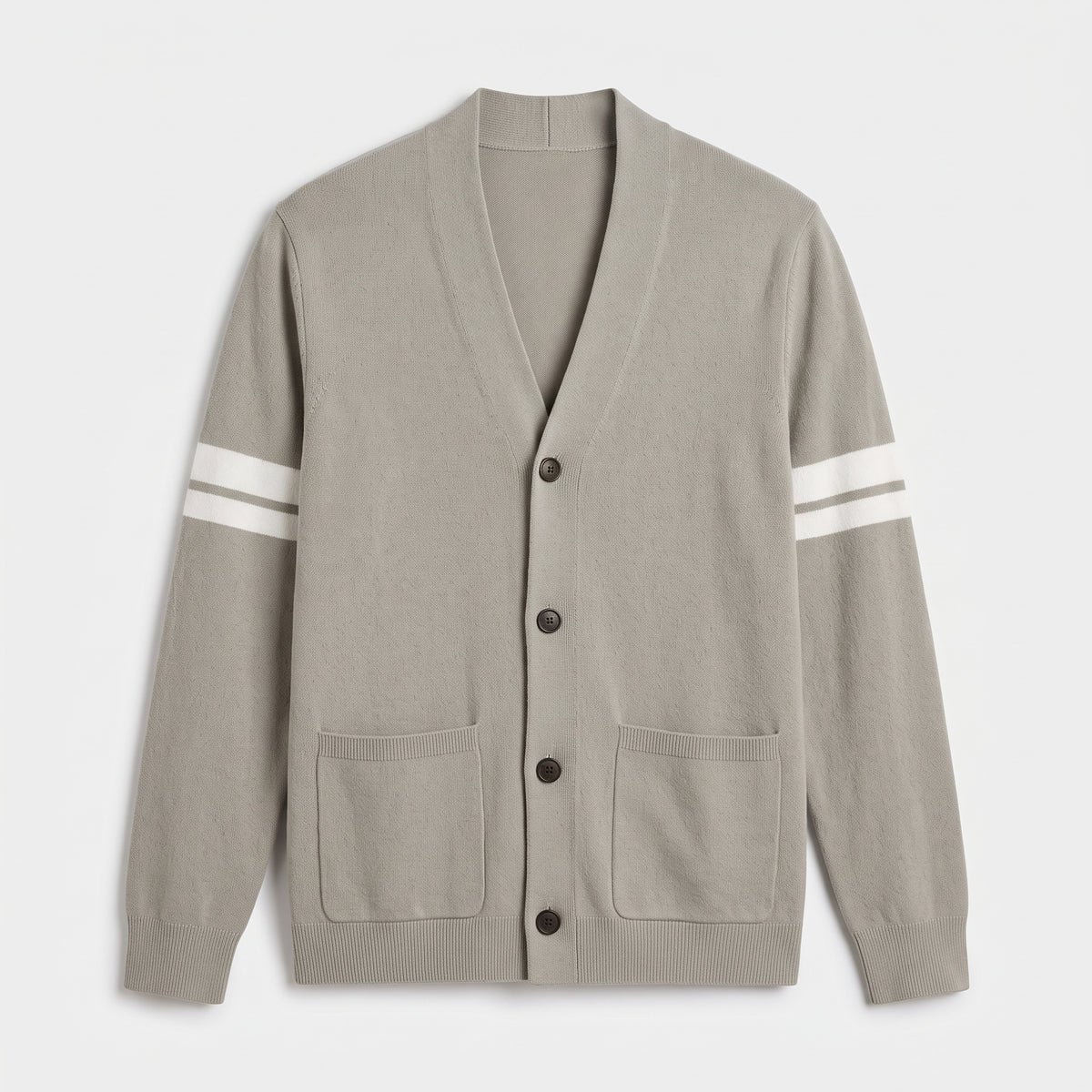Herren Strickjacke mit V-Ausschnitt und Kontraststreifen – Relaxed Fit — Beige