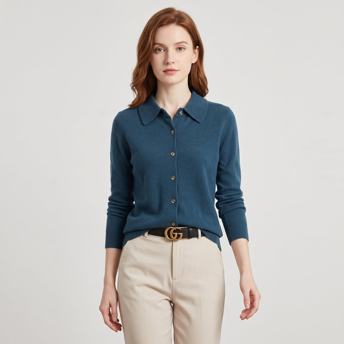 Damen Woll-Strickjacke mit Polokragen – Regular Fit — Marineblau