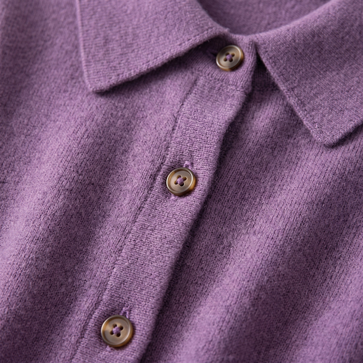 Damen Woll-Strickjacke mit Polokragen – Regular Fit — Violett