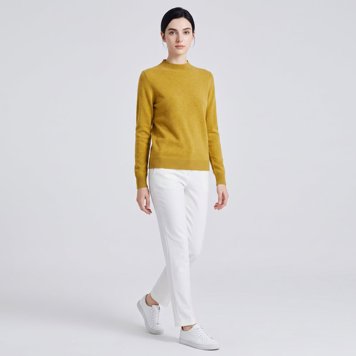 Damen Woll-Rollkragenpullover aus Feinstrick – Slim Fit — Senfgelb
