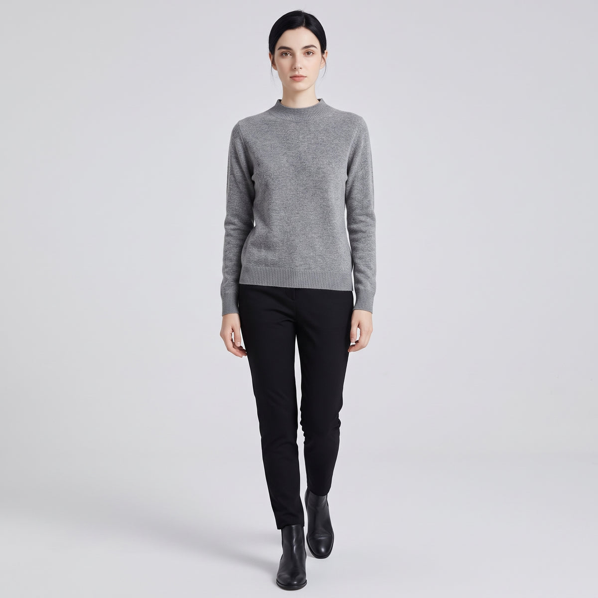 Damen Woll-Rollkragenpullover aus Feinstrick – Slim Fit — Grau