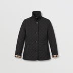 Damen Rauten-Steppjacke mit Knopfleiste – Regular Fit — Schwarz
