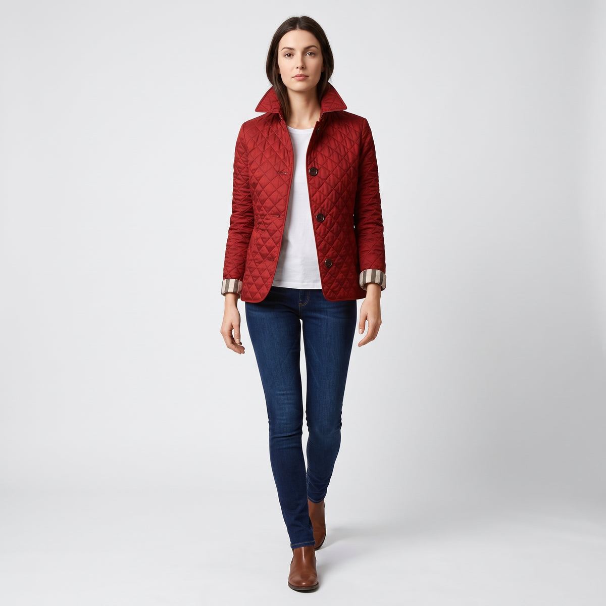 Damen Rauten-Steppjacke mit Knopfleiste – Regular Fit — Rot