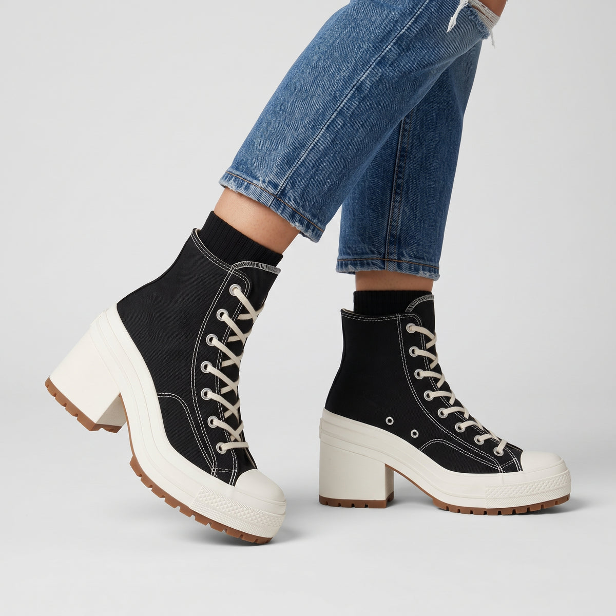 Damen High-Top-Sneaker mit Plateau und Blockabsatz — Schwarz