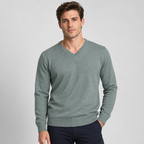 Herren Merino-Strickpullover mit V-Ausschnitt – Regular Fit — Eis