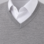 Herren Merino-Strickpullover mit V-Ausschnitt – Regular Fit — Schiefer (hellgrau)