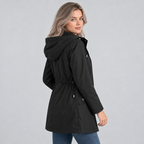 Damen Regenjacke mit Kapuze und Karofutter – Regular Fit — Schwarz