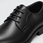Herren Derby-Schnürschuhe in Lederoptik – Regular Fit — Schwarz