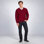 Herren Merino-Zopfstrickpullover mit V-Ausschnitt — Weinrot