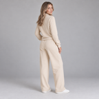 Damen Lounge-Zweiteiler mit Half-Zip und weiter Hose — Creme