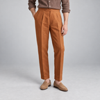 Herren Leinenhose mit Bundfalten – Relaxed Fit — Kaffee