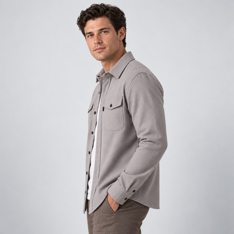 Herren Overshirt mit Knopfleiste und Brusttaschen – Slim Fit — Hellgrau