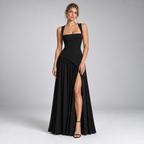 Damen Satin-Abendkleid mit Drapierung und Beinschlitz — Schwarz