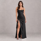 Damen Satin-Abendkleid mit Drapierung und Seitenschlitz — Schwarz